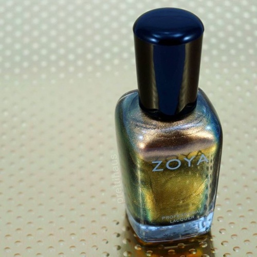 zoya_zoyanailpolish_zoyanails_zoyapolish_aggie_aggienails_green_gold_bronze_holo_holographic_ignails_instanails_nails_nailpolish_polish_everydayzoya